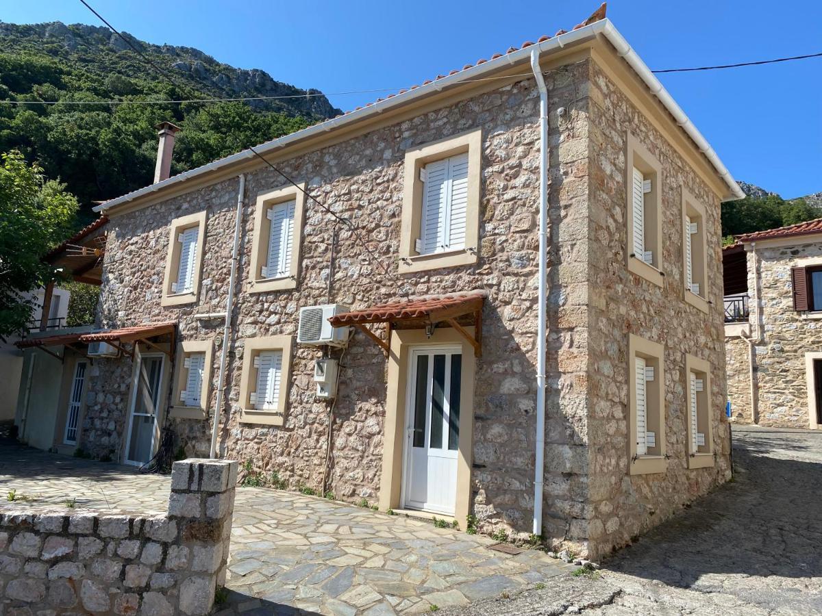 Studio Lakis Barbajonn'S Stone House Foutia Bagian luar foto
