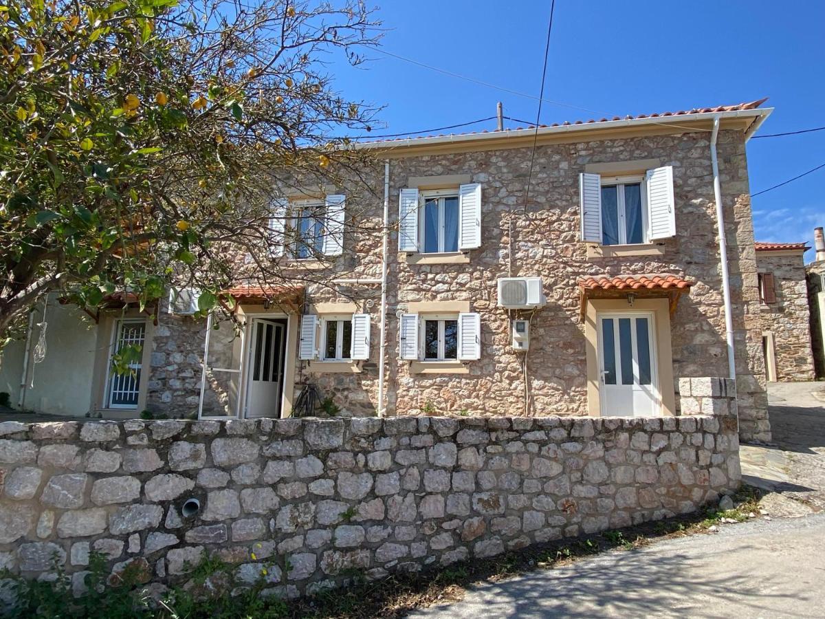 Studio Lakis Barbajonn'S Stone House Foutia Bagian luar foto